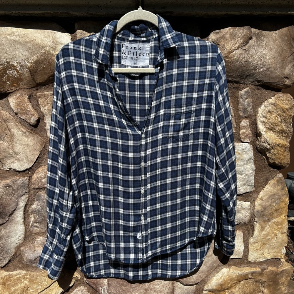 Frank & Eileen Plaid Button Up Shirt Cotton Top “Eileen” Women XS Blue